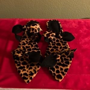 SCHUTZ sandals.